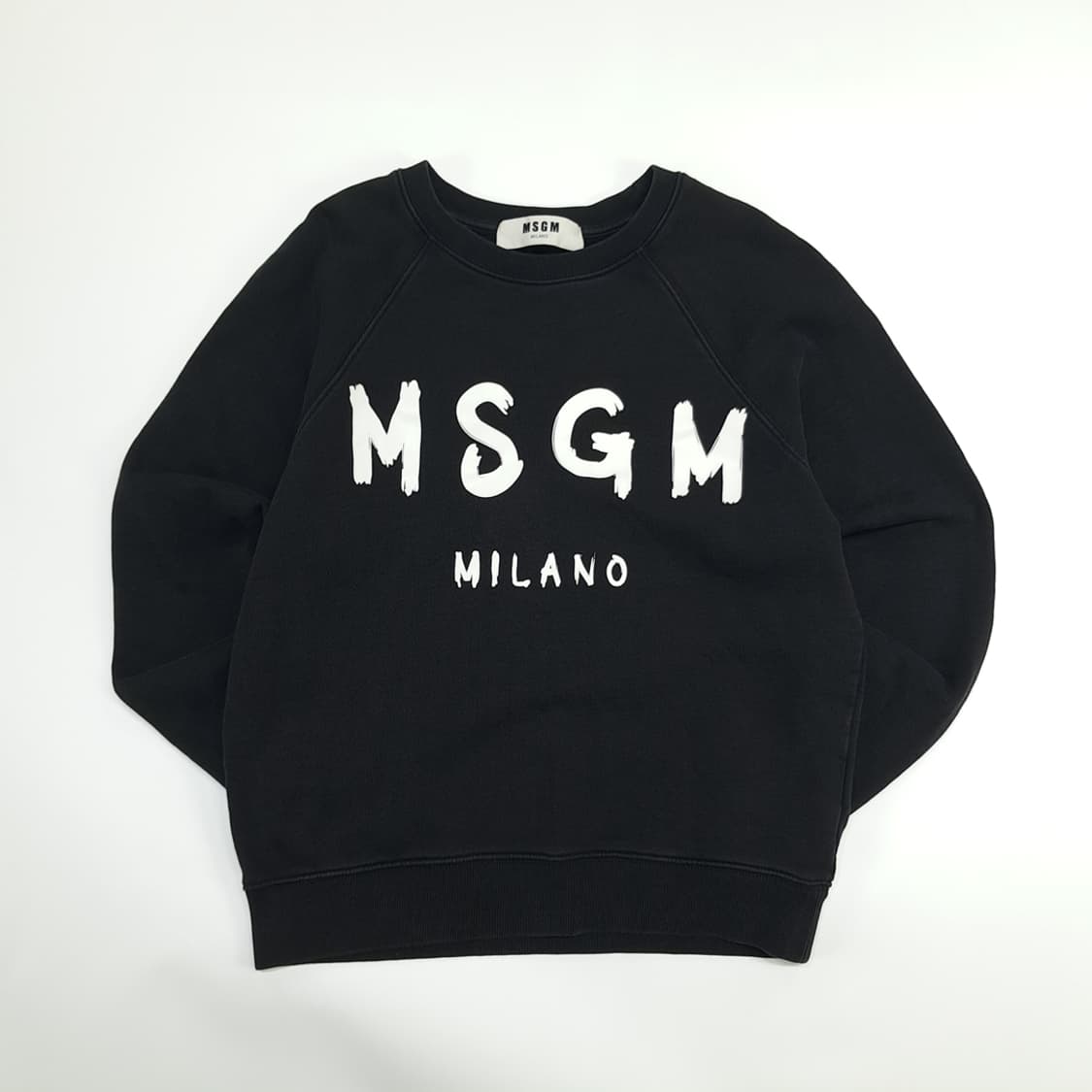 CN513W S MSGM 밀라노 로고 블랙 맨투맨 상품이미지1