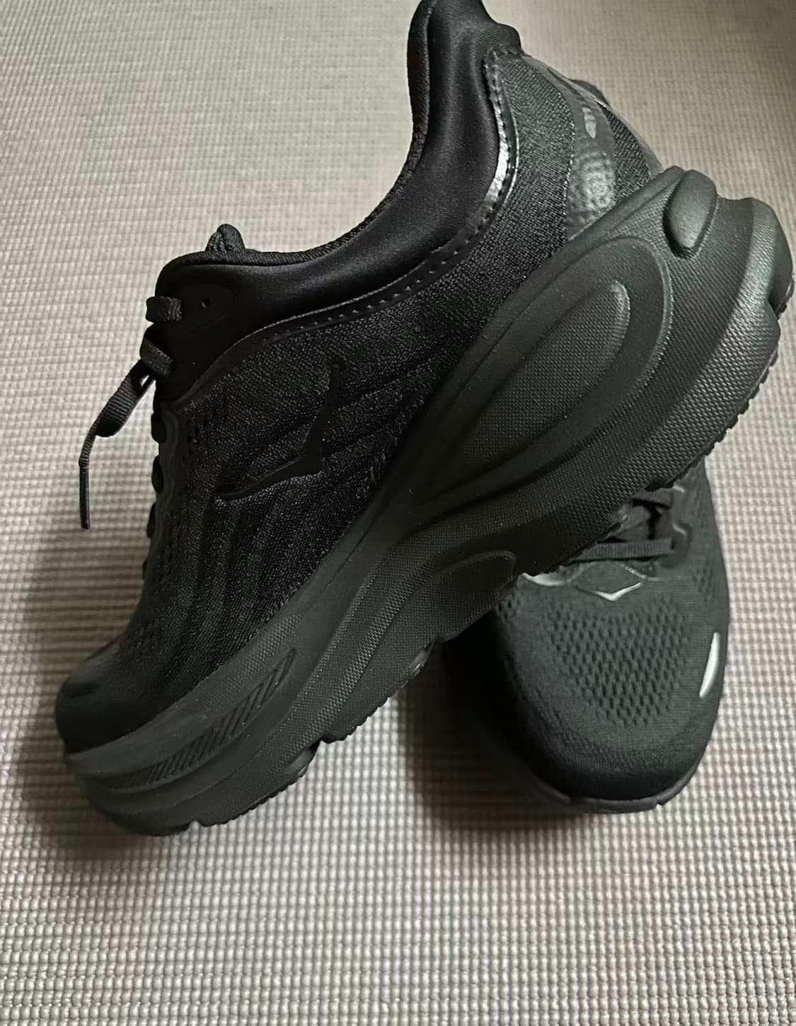 호카 본디 9 블랙 - 와이드 275mm
 상품이미지4