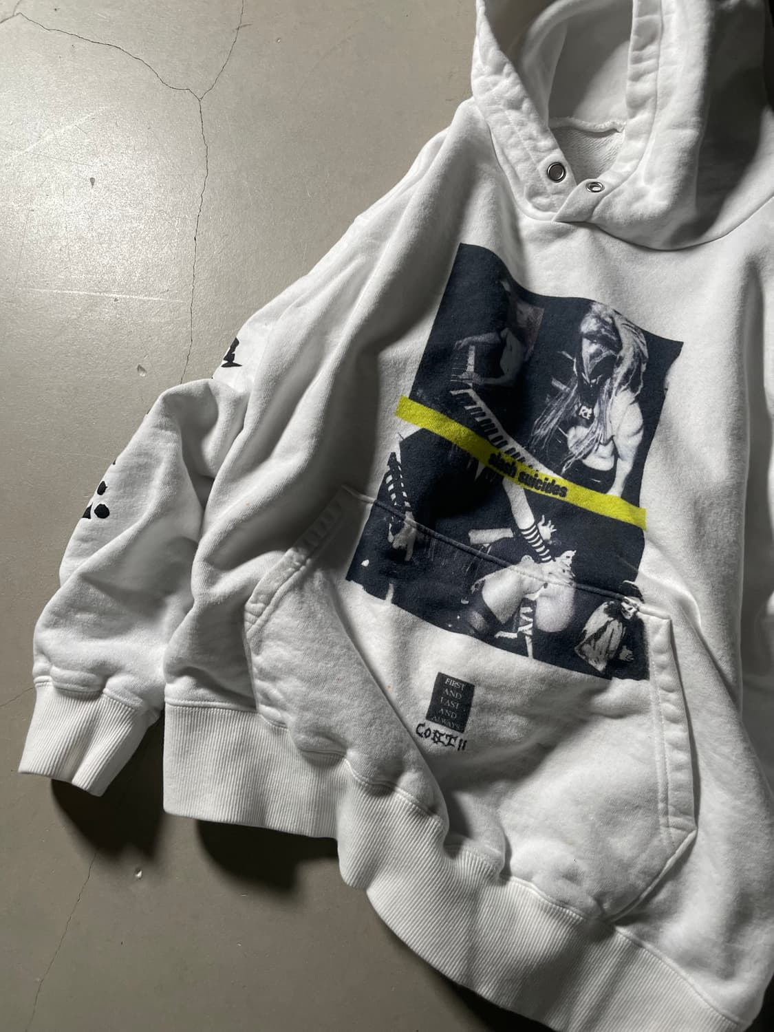 Contii vintage Graphic Hoodie 상품이미지2