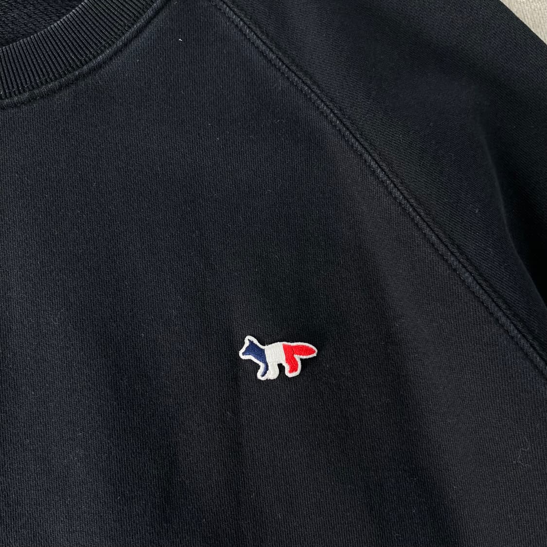 105 메종키츠네 트리컬러 폭스패치 맨투맨 상품이미지3