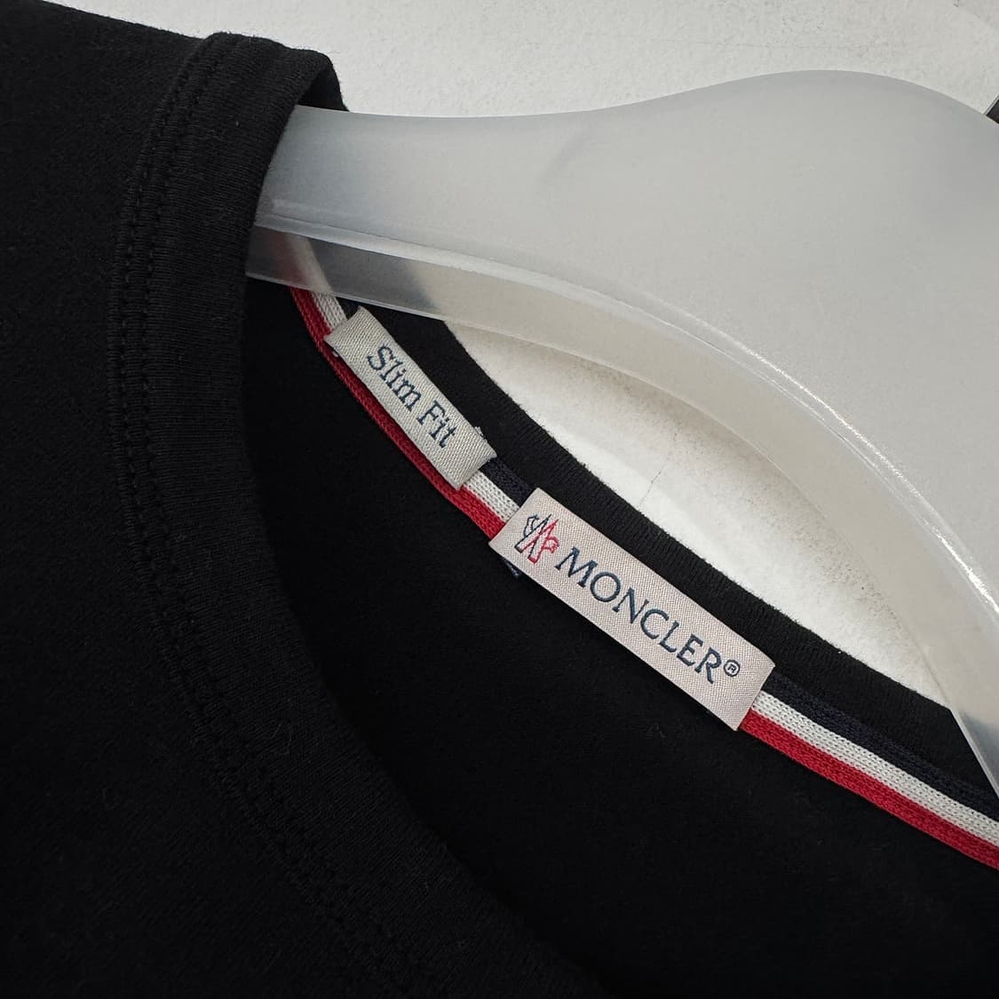 몽클레어 암 로고 반팔 티셔츠 상품이미지2