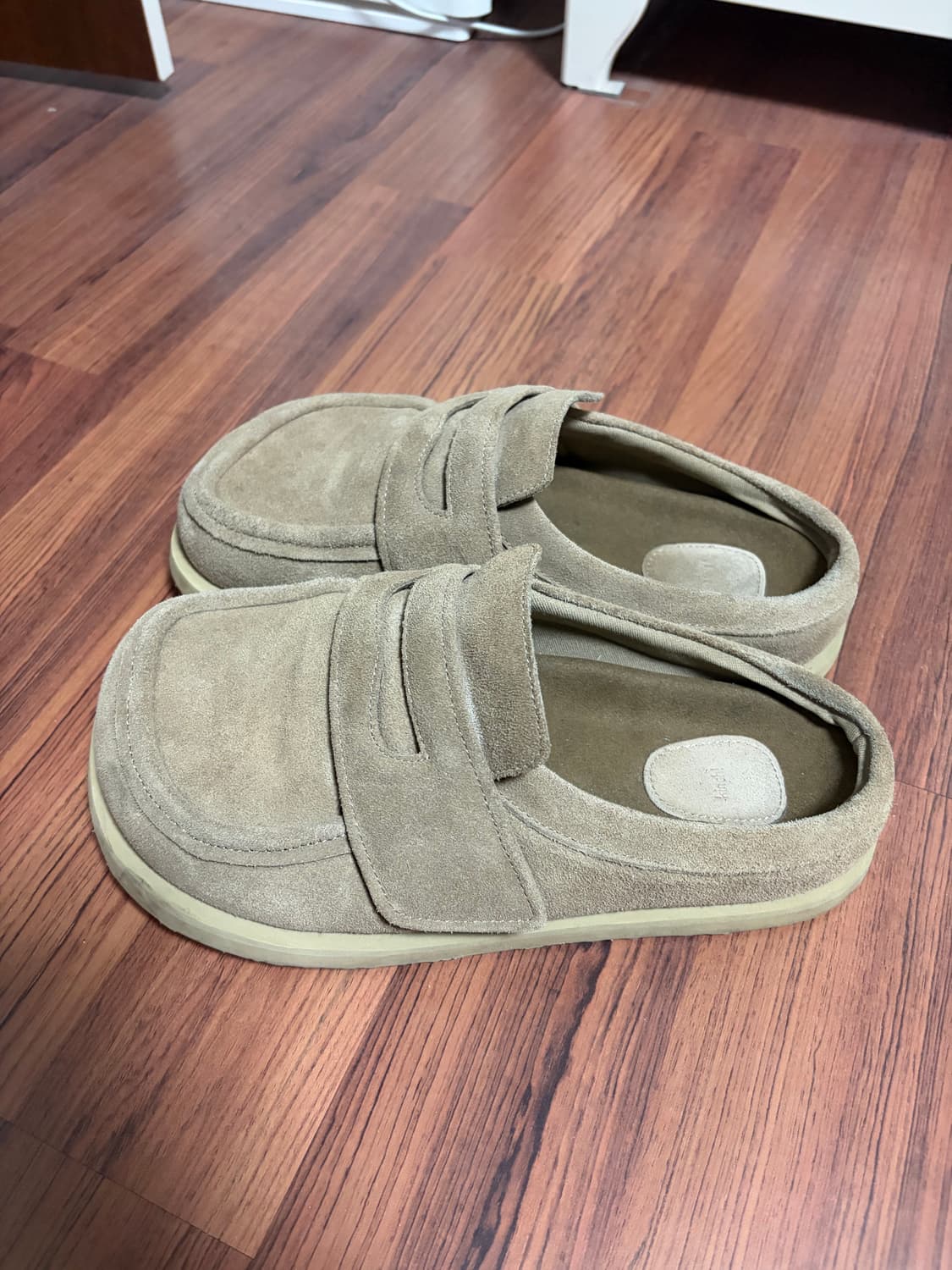 킨치 패디드 뮬 브라운 280 상품이미지6