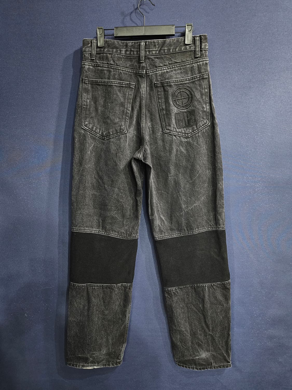 플라스틱 프로덕트 블랙컬러 남성 허리 30 데님팬츠  상품이미지2