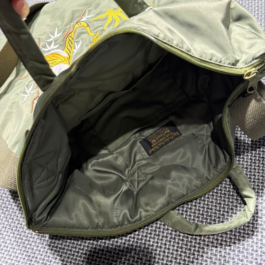 빈티지 밀리터리 자수 가방 상품이미지8