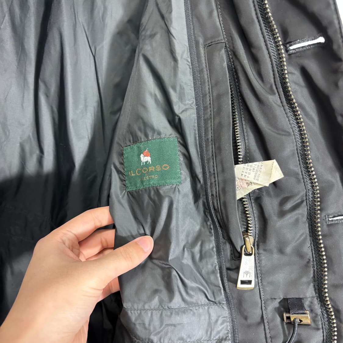 100 일꼬르소 다크그레이 구스다운 점퍼 상품이미지5