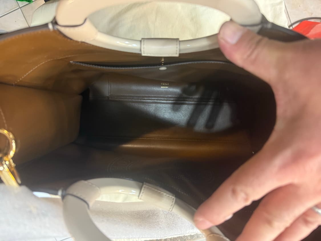 20ss 정품 펜디 런어웨이 2way백 새 가방 팝니다 상품이미지7