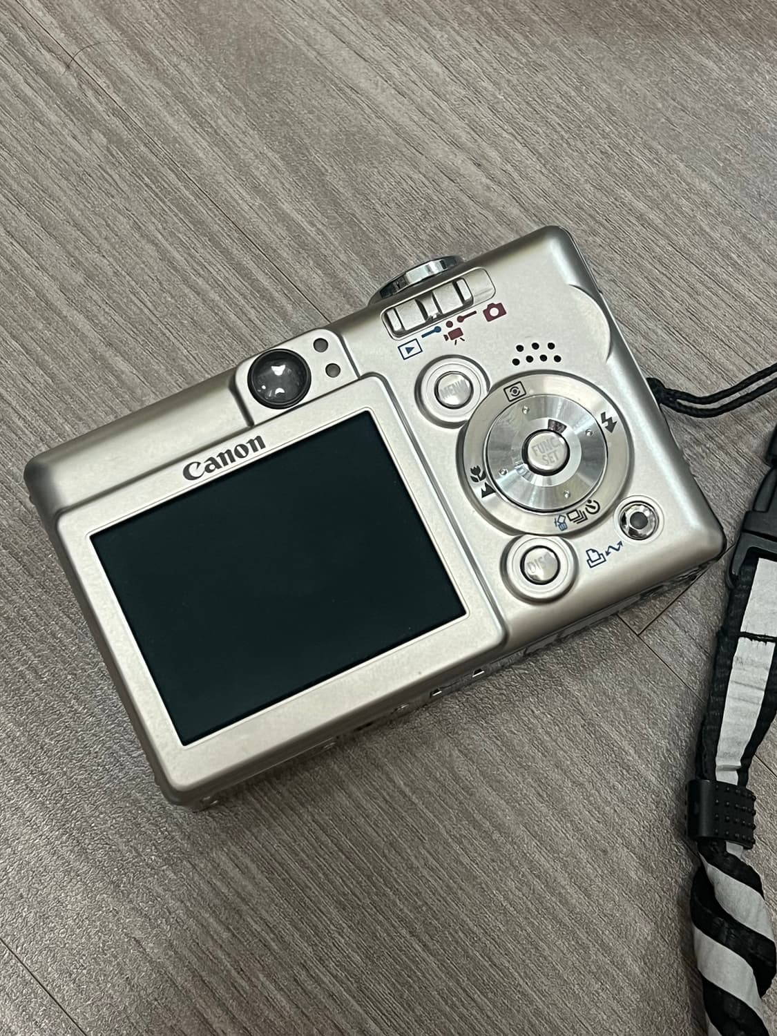 Canon ixus 40 디카 판매📸📷 상품이미지4