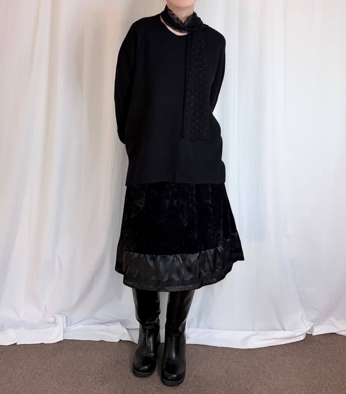 Velvet Lace Hem Midi Skirt - Black 상품이미지2
