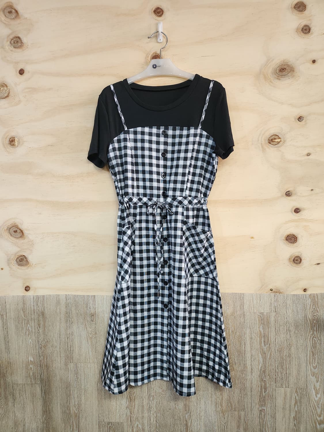 1055) 반팔 체크 미디원피스 상품이미지1