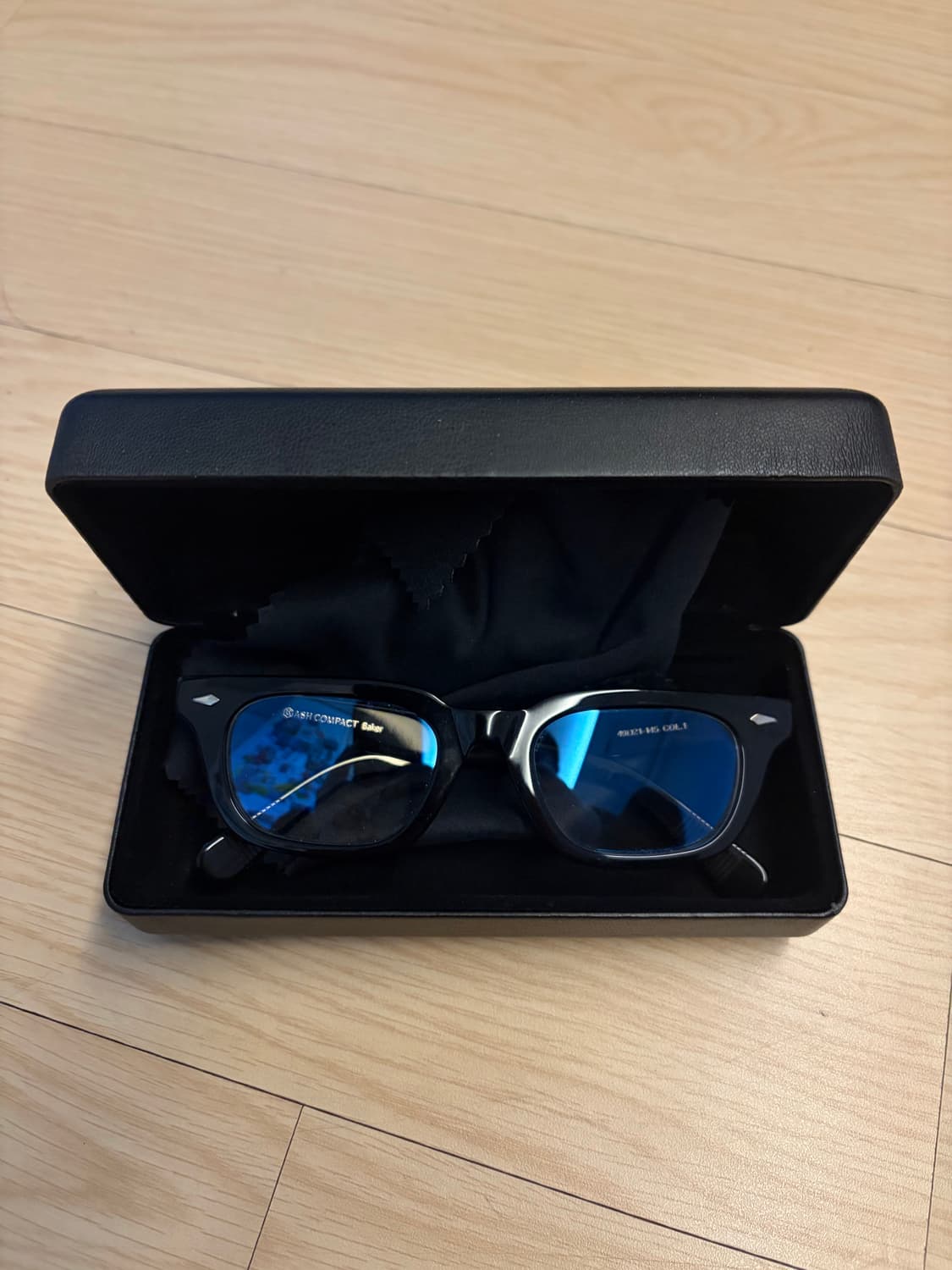 [Os] 애쉬컴팩트 베이커 49 블랙 상품이미지1