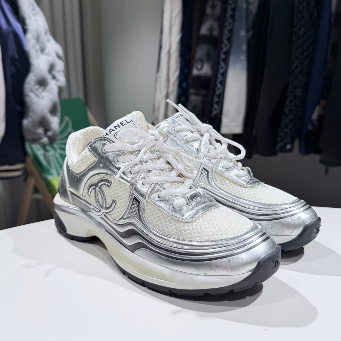 (A/39) / 샤넬 CC로고 크루즈 스니커즈 패브릭 라미네이티드 화이트 상품이미지3