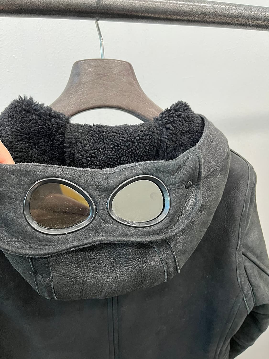 95) CP컴퍼니 고글 무스탕  상품이미지5