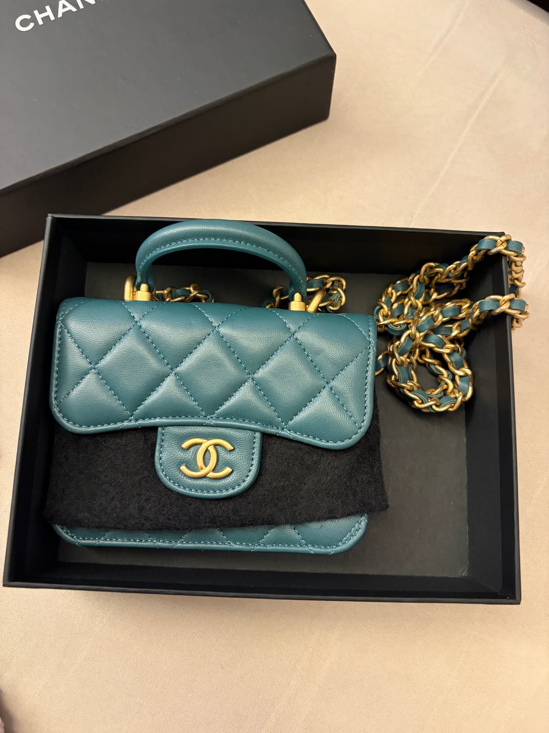 샤넬미니공방체인백 상품이미지1