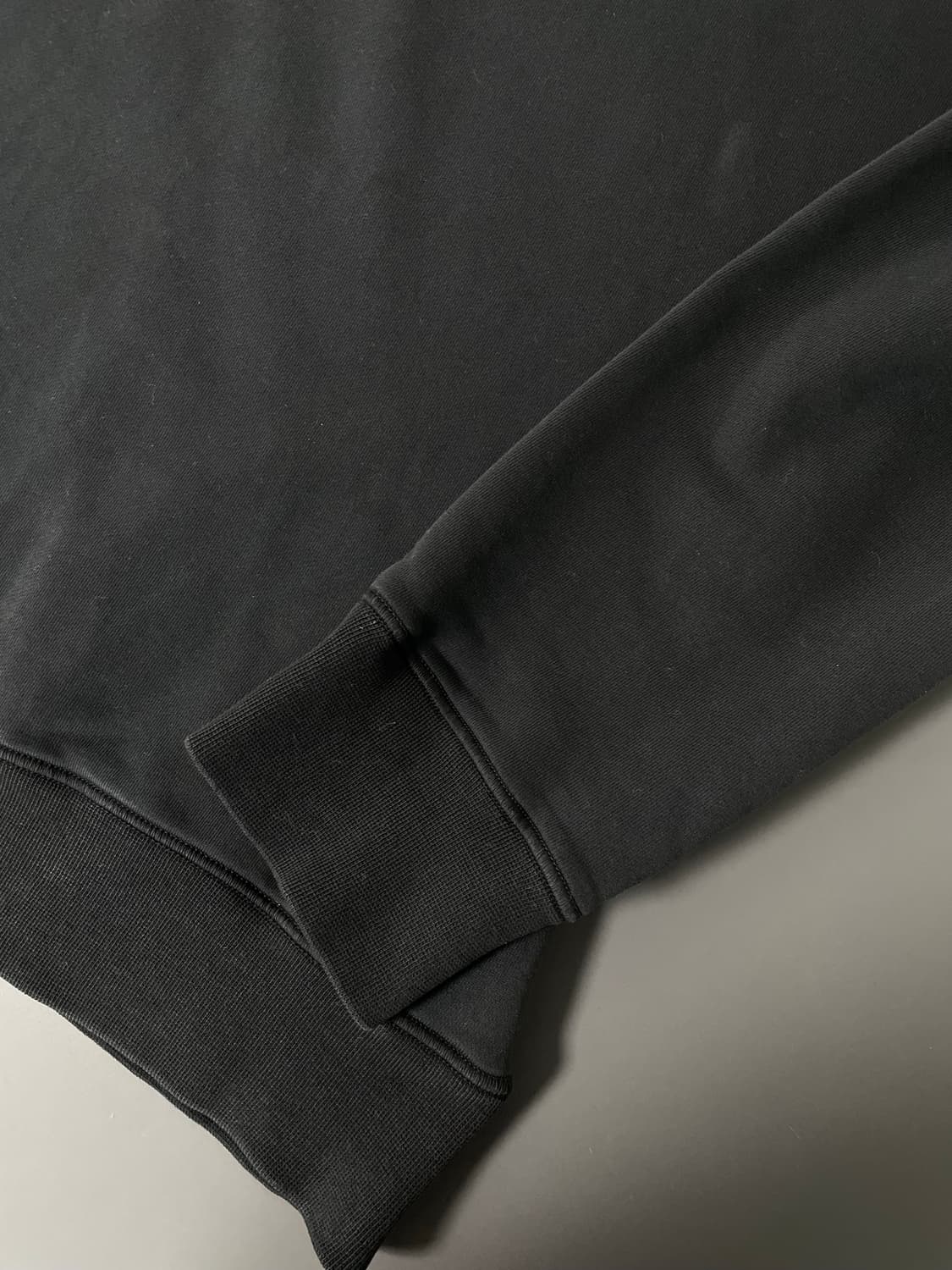 [L] 스톤아일랜드 와펜 코튼 스웻셔츠 맨투맨 QR인증 상품이미지5