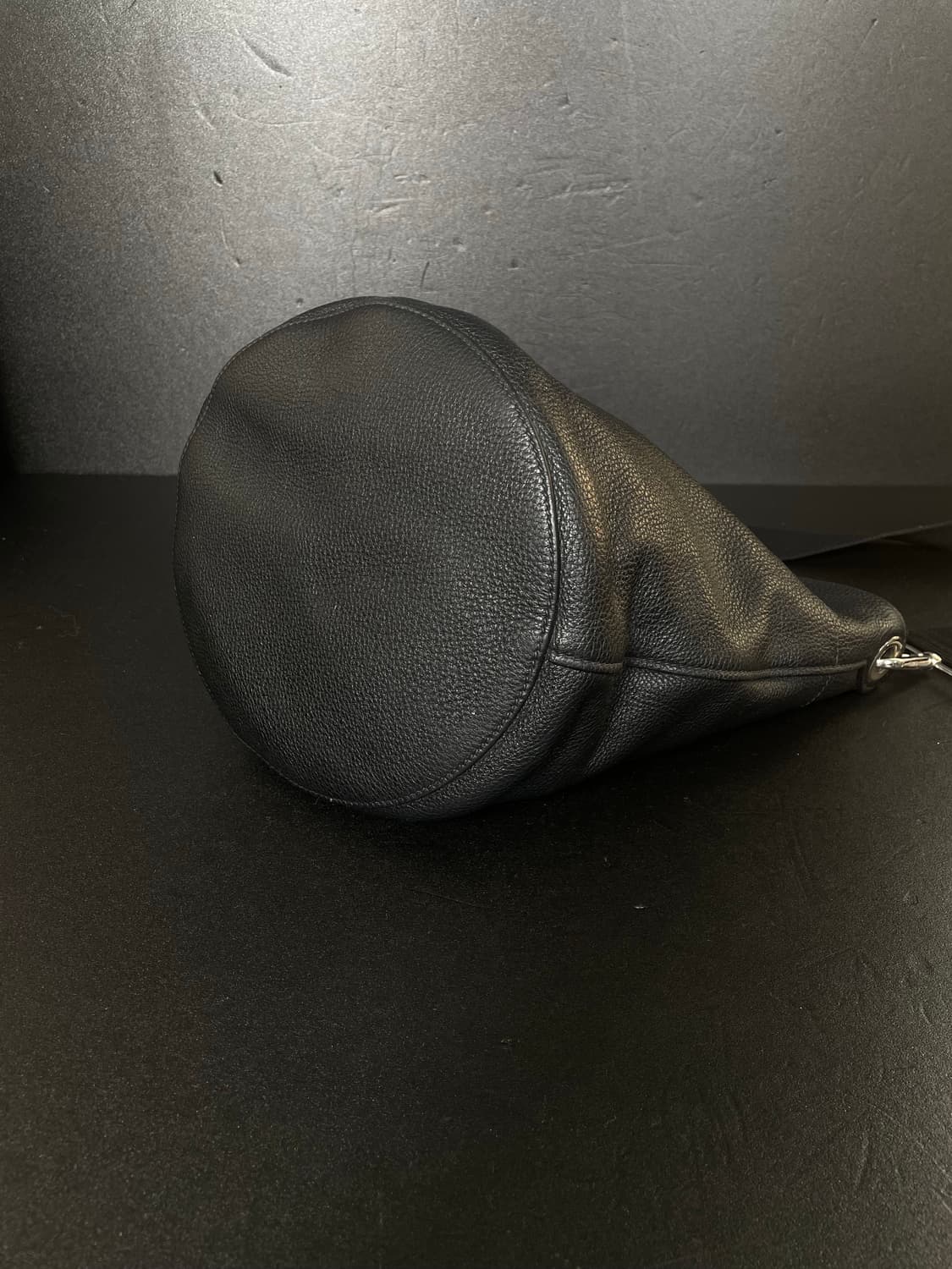 PRADA 프라다 비텔로 피닉스 블랙 버킷백 숄더백 상품이미지5