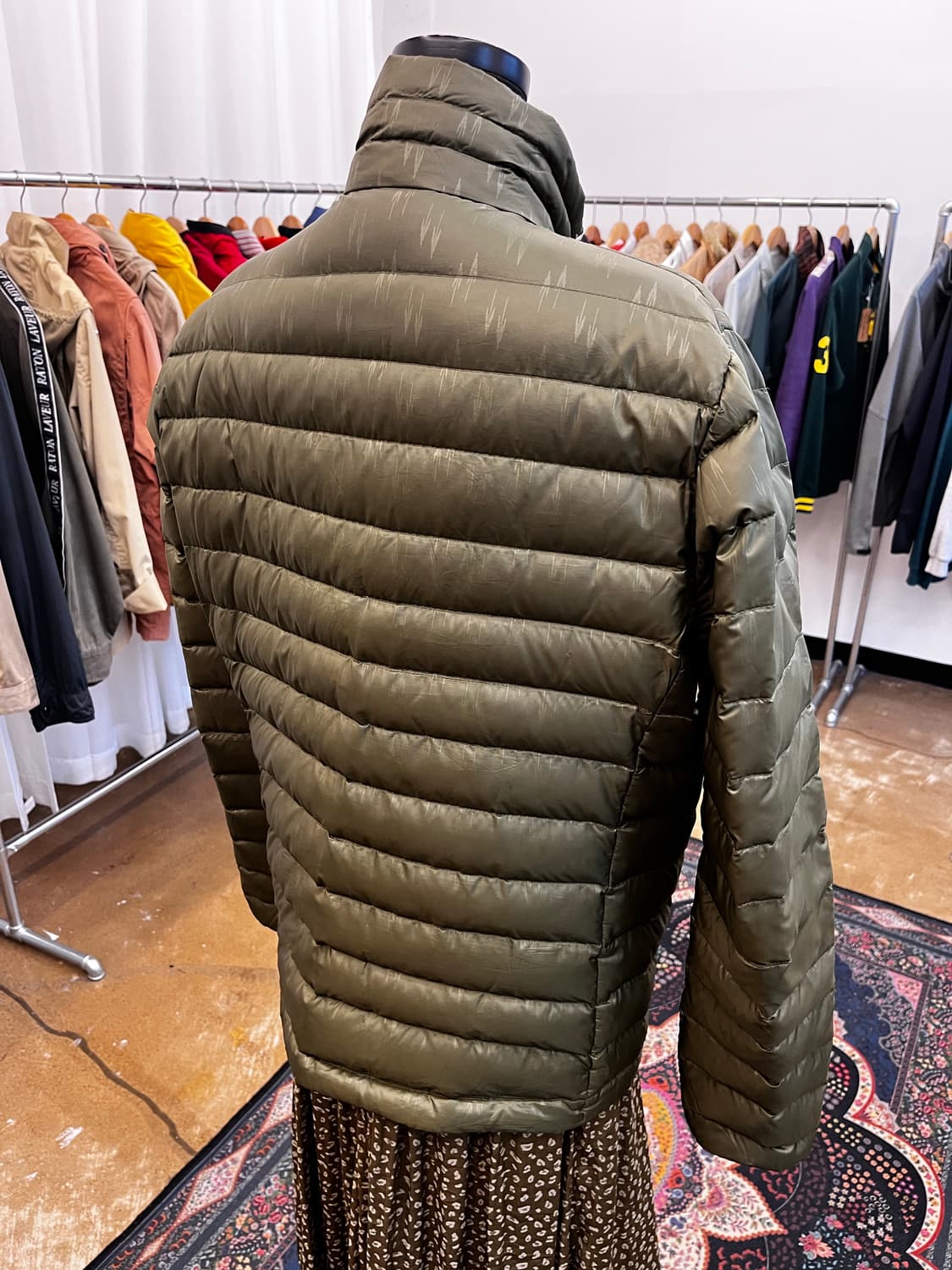 파타고니아 다운 스웨터 경량 패딩 올리브 상품이미지6