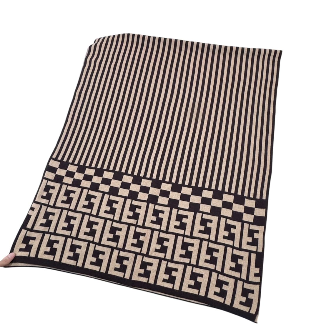 정품 펜디 쥬카 스트라이프 브라운 머플러 상품이미지4