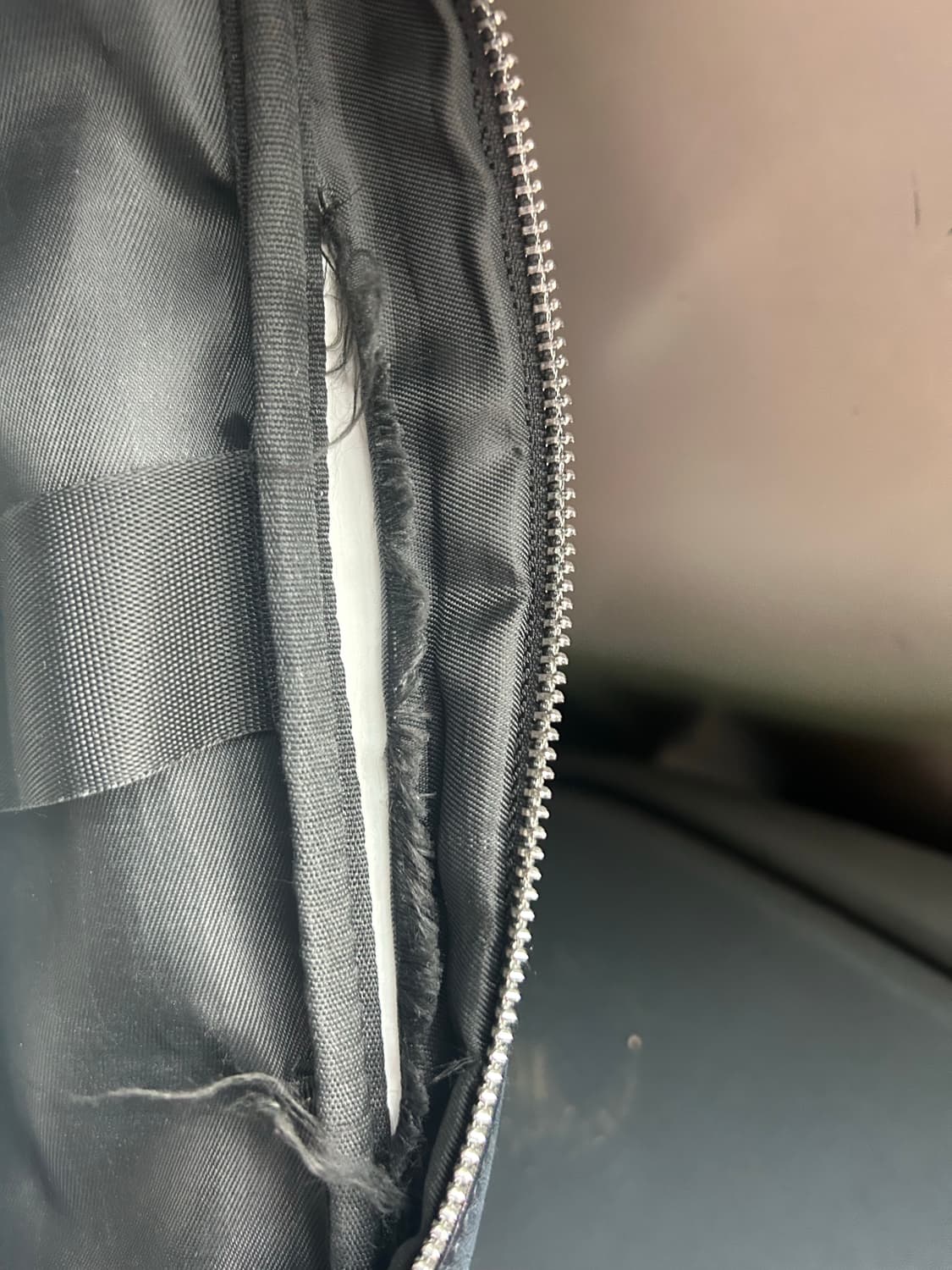 마스마룰즈 304 leather pouch shoulder bag 블랙 상품이미지2