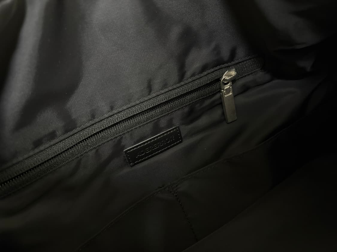 아더에러 스턱 프로덕트 크로스백 상품이미지2