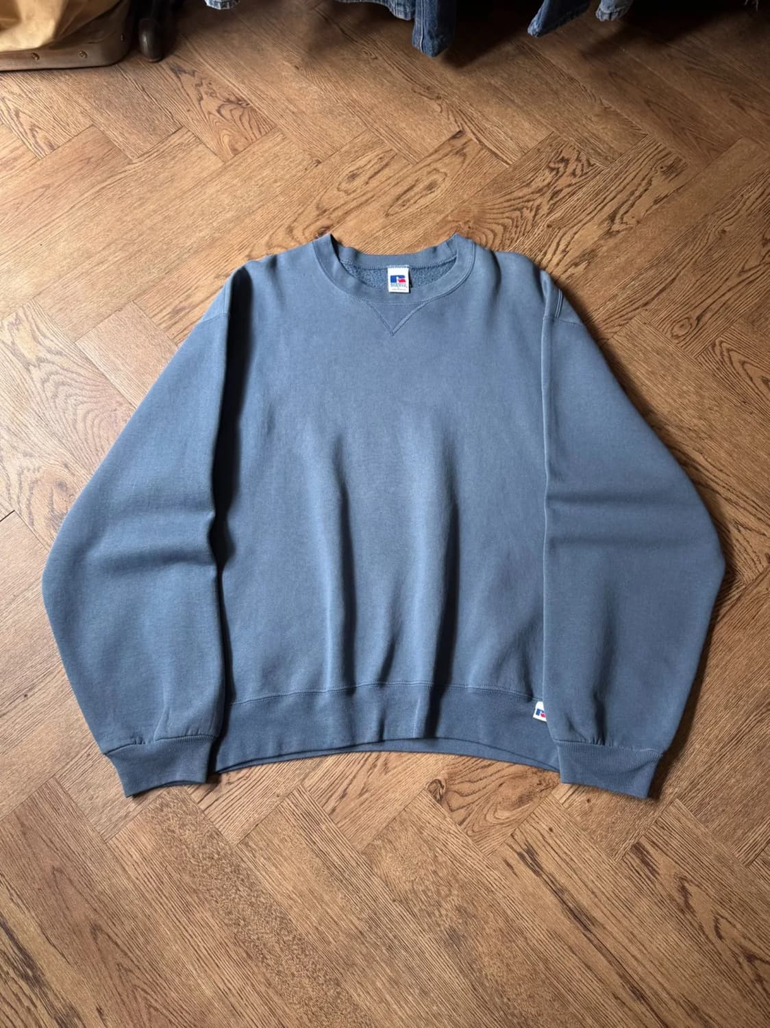 [L]러셀 USA 코발트블루 플레인 스웻셔츠 상품이미지1