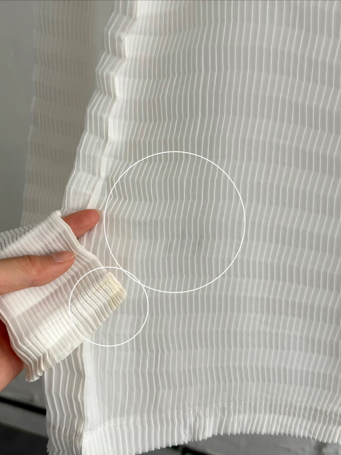 Issey Miyake 이세이미야케 화이트 플리츠 목폴라 셔츠  상품이미지10