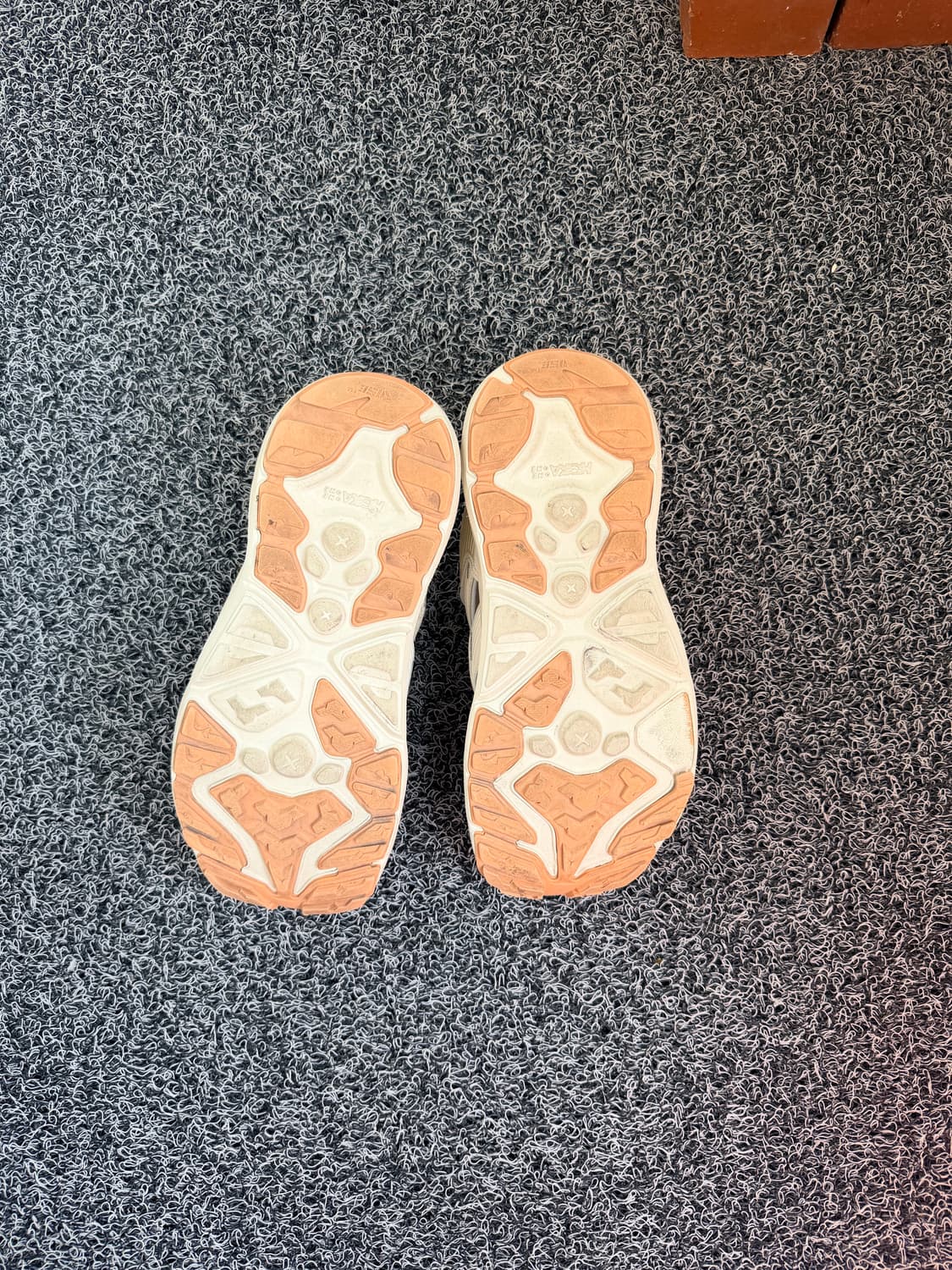 호카 오네오네 호파라 (HOKA ONE ONE Hopara) 상품이미지5