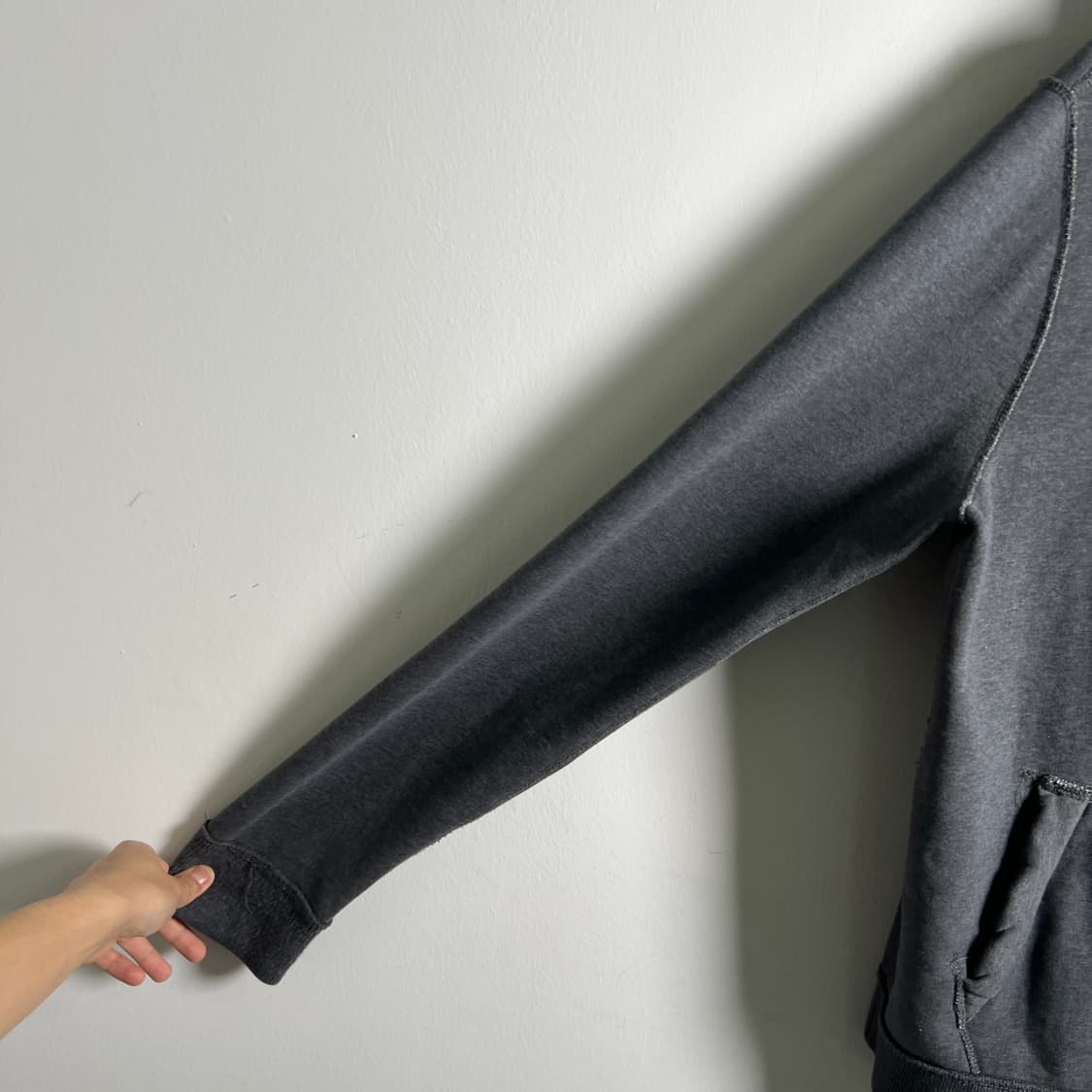 아베크롬비 빈티지 차콜 자수 로고 후드집업 M 상품이미지6