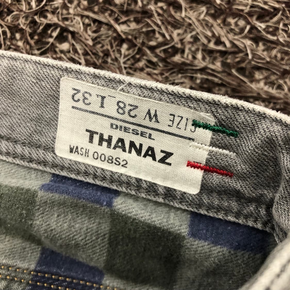 디젤 THANAZ 워싱 디스 그레니 데님 팬츠 상품이미지5