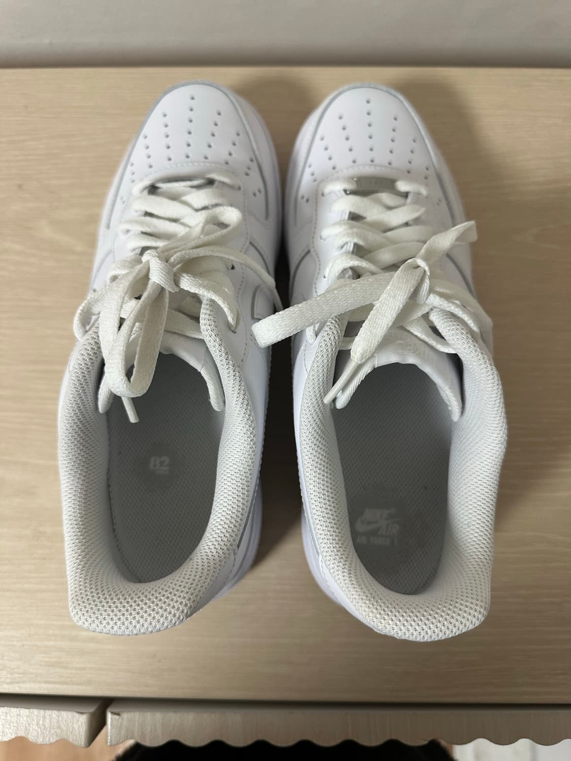 (새상품)에어포스1 화이트 270 상품이미지2