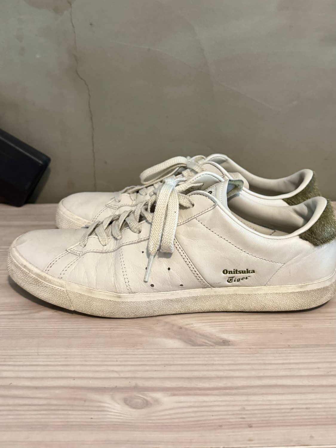 오니츠카 타이거 론쉽 화이트 그린힐팁 상품이미지4