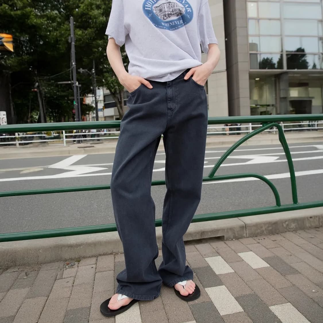 르바 릴렉스드 핏 데님 숏기장 XS 스톤네이비 상품이미지1