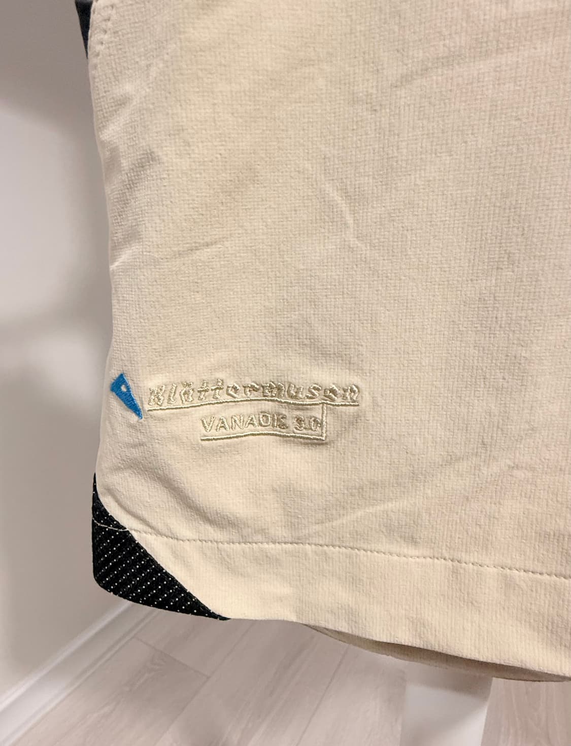 클라터뮤젠 바나디스 3.0 숏팬츠 우먼 xxs 클레이 상품이미지3