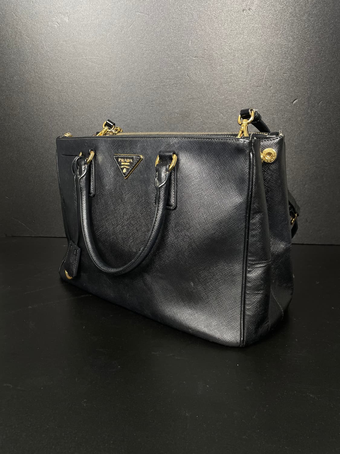PRADA 프라다 사피아노 럭스 2WAY 블랙 토트백 상품이미지5