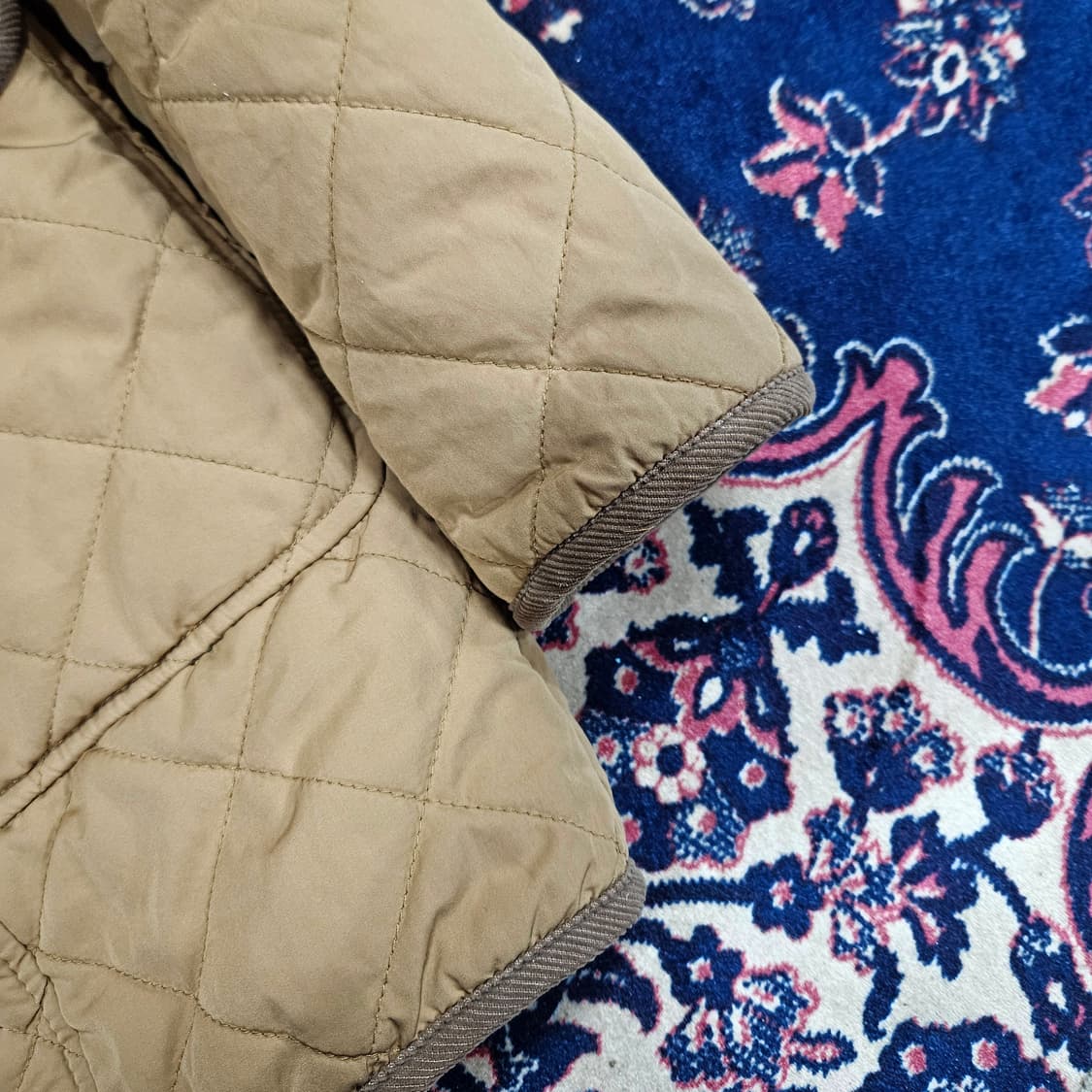 써스데이 아일랜드 퀄트 체크배색 후드 자켓  상품이미지5