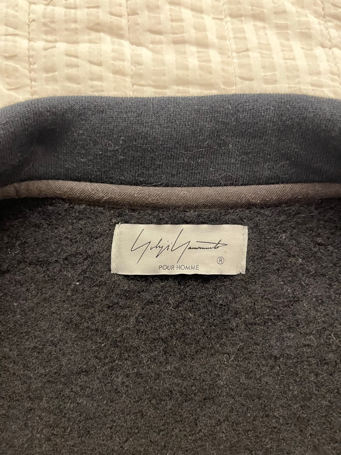 YOHJI YAMAMOTO Black Raw Edge Cardigan 상품이미지3