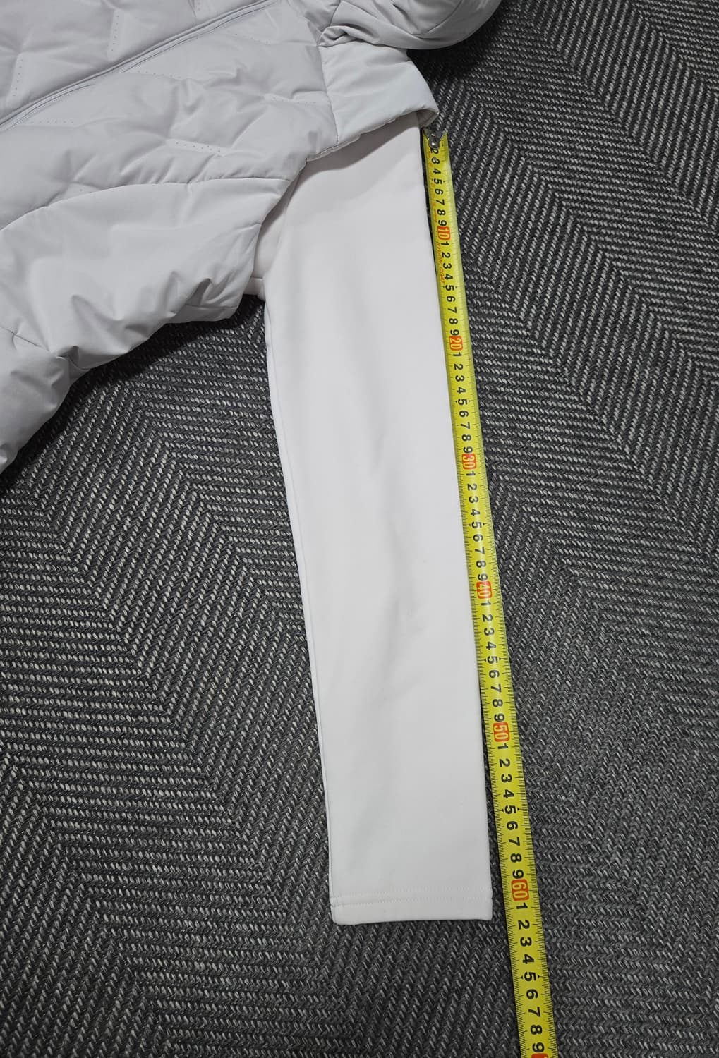 데상트 여성 숏패딩 트레이닝 구스다운패딩 점퍼 상품이미지8