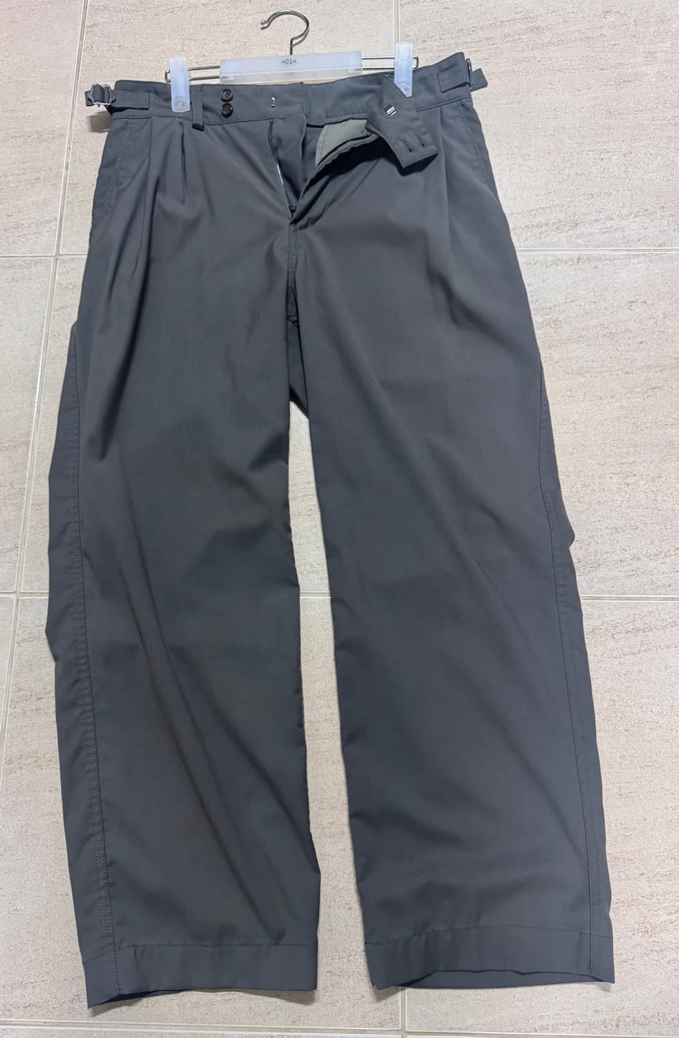 어나더오피스 산티아고 슬랙스 올리브그레이 22ss시즌 1사이즈 상품이미지2