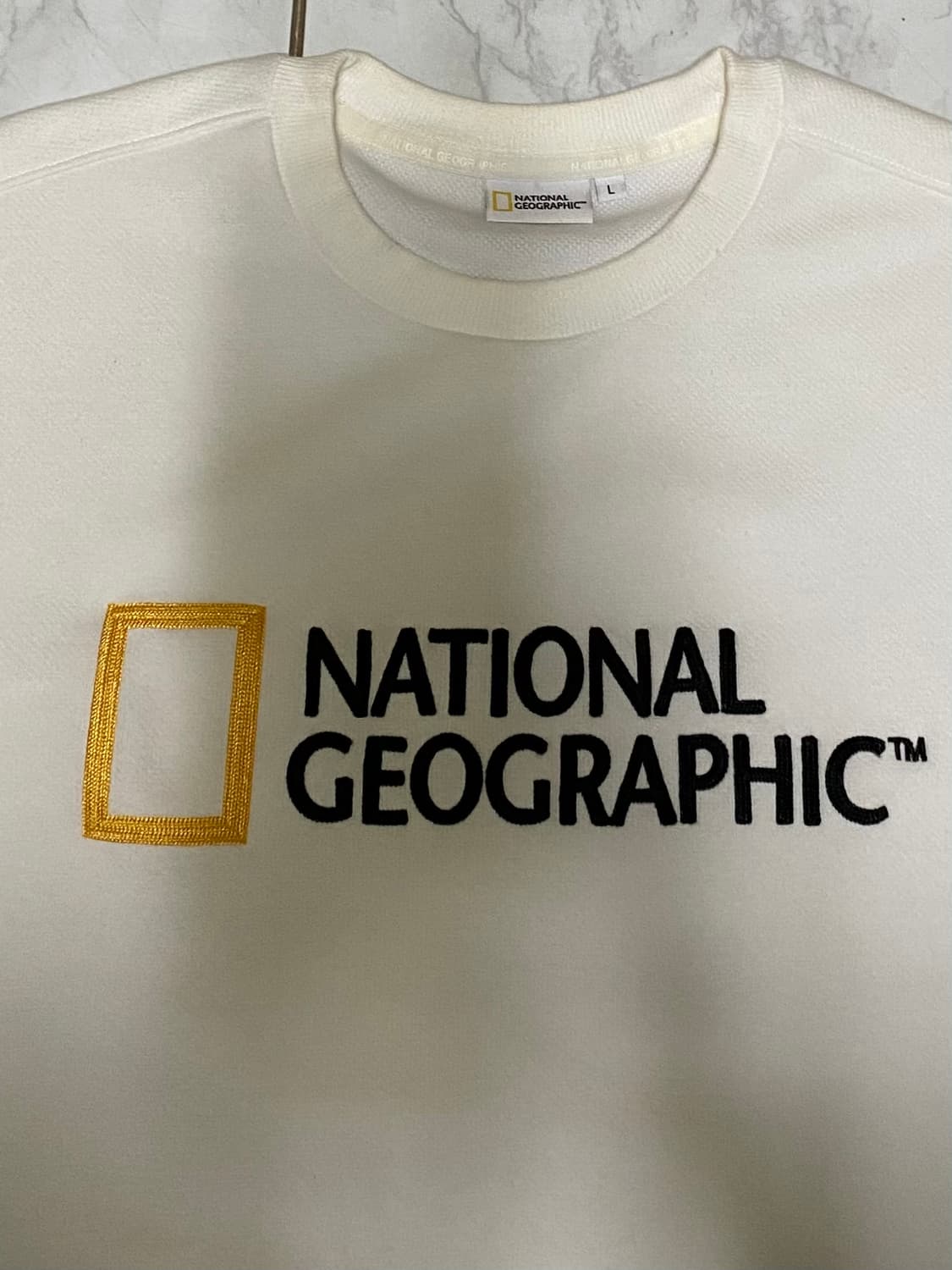 네셔널지오그래픽 맨투맨티 사이즈 100 상품이미지2