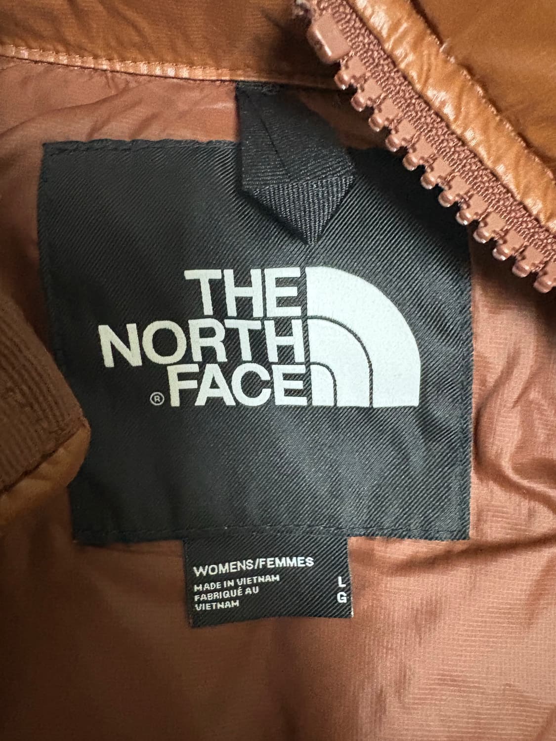 노스페이스 700 해외판 브라운 숏패딩(켄달제너) 상품이미지8