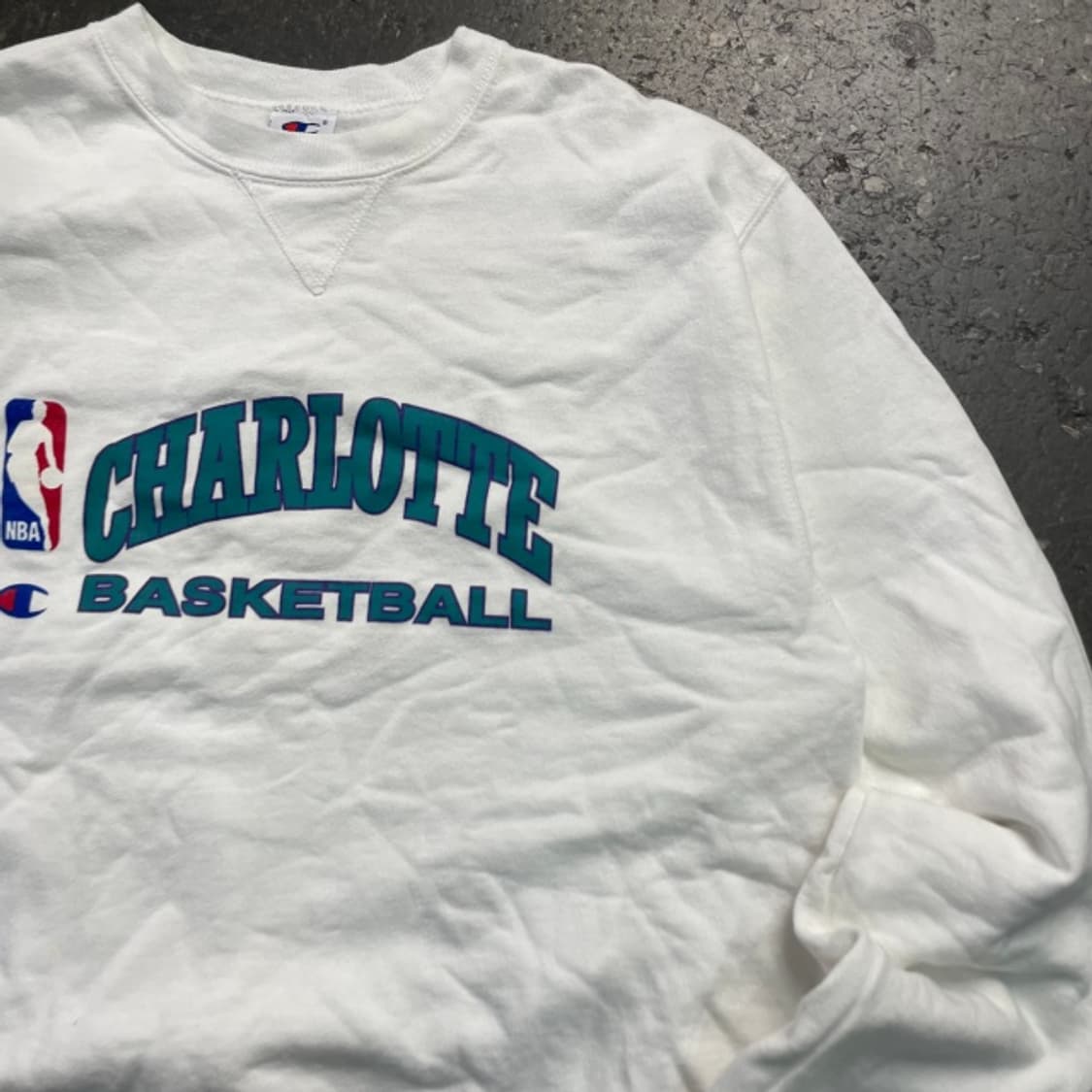 100 챔피언 NBA 샬럿 맨투맨 상품이미지2