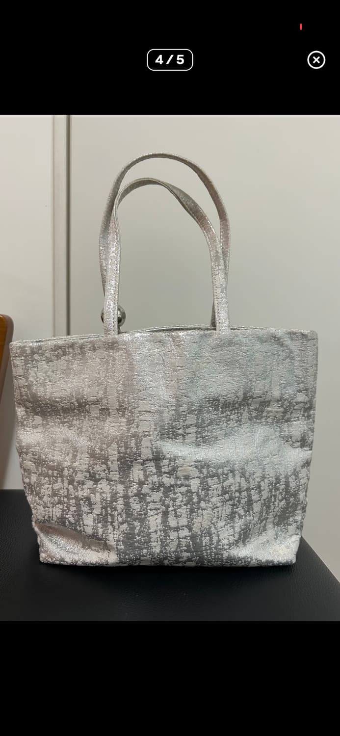 *해외출국으로 판매중단예정* Yunse 실버볼 미니 토트백 상품이미지4