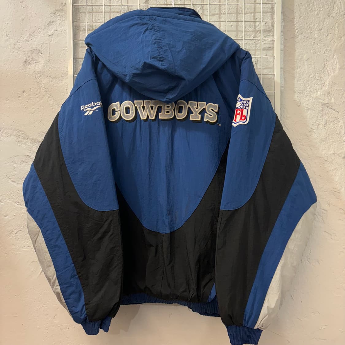NFL X 리복 90s 올드스쿨 댈러스 카우보이스 패딩 자켓 XL 상품이미지2