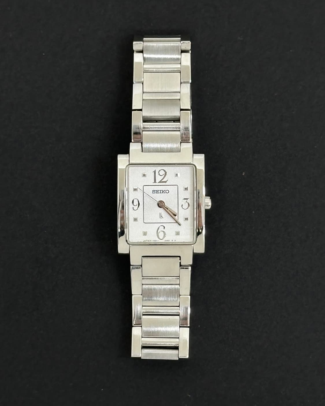 세이코 루키아 렉탱귤러 쿼츠 시계 상품이미지3