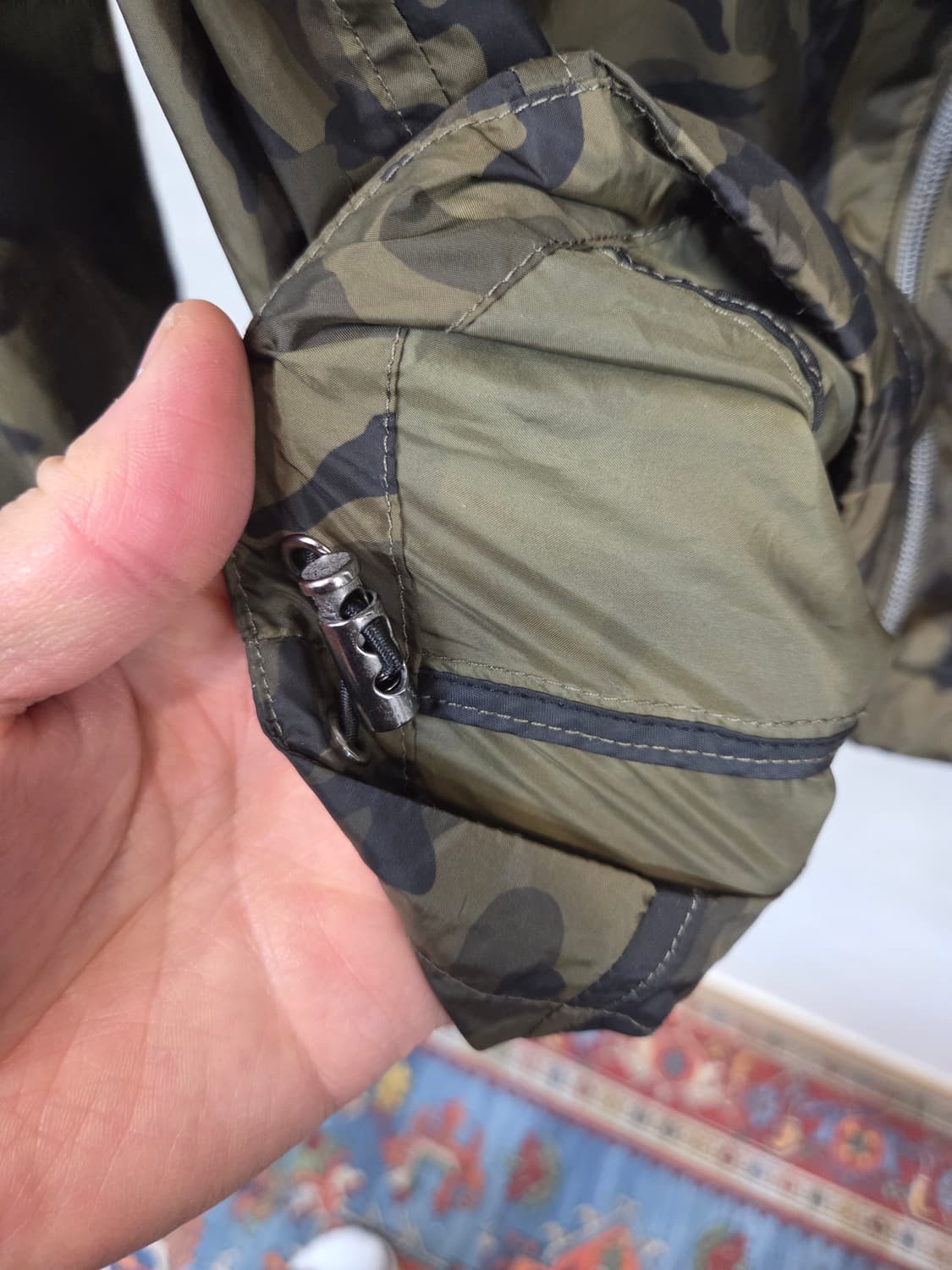 자라 경량 카모 바람막이 후드자켓 L 상품이미지4