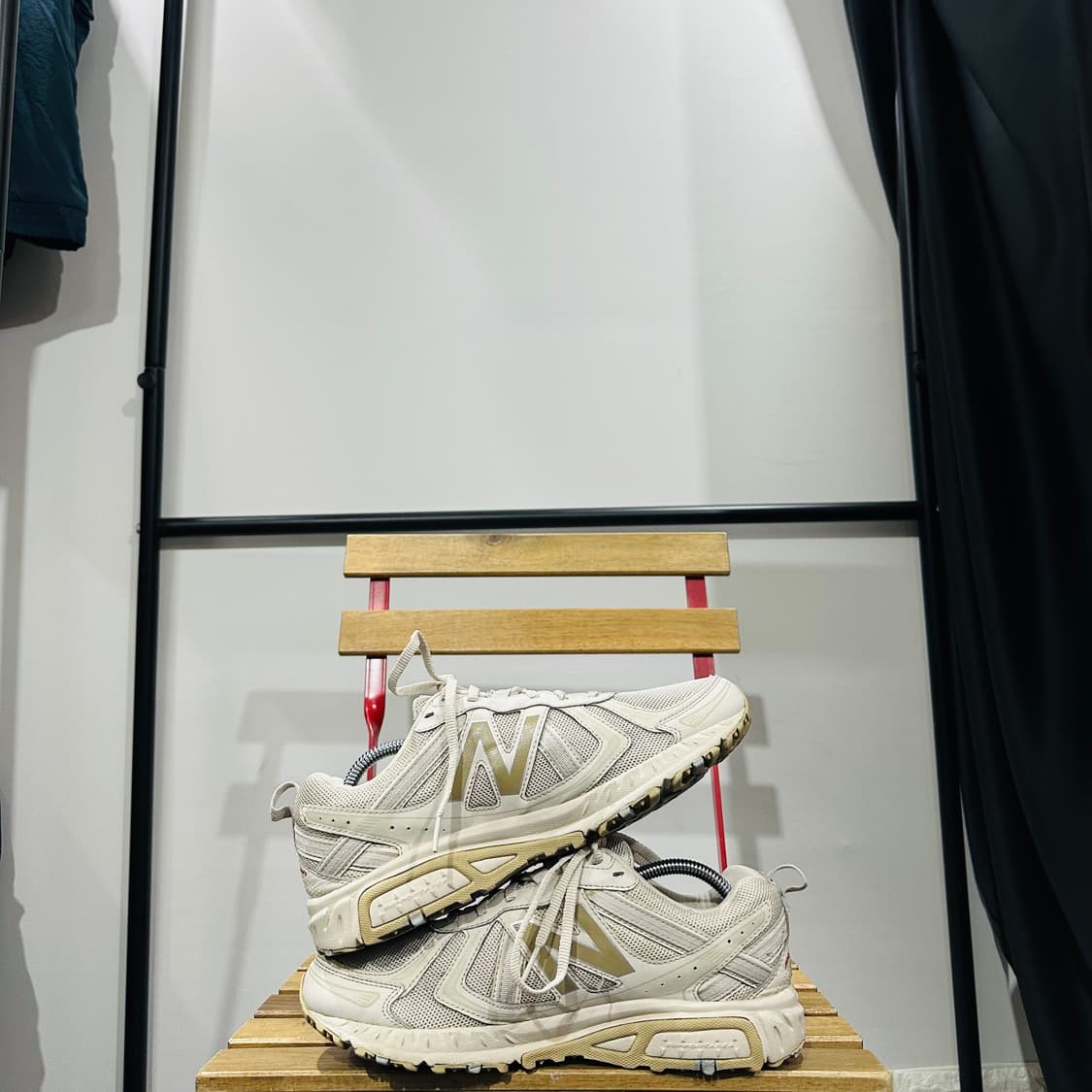 270) 뉴발란스 운동화 남성 남자 신발 410 V5 2E 트레일러닝화 상품이미지7