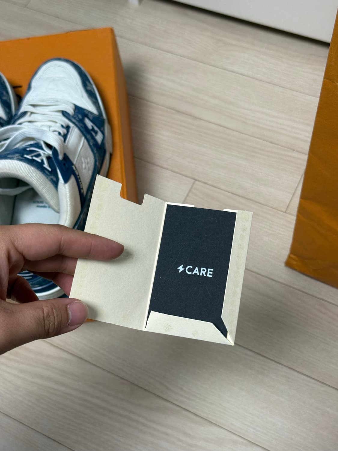 [9] 루이비통 LV 트레이너 데님 블루 스니커즈 280 상품이미지9