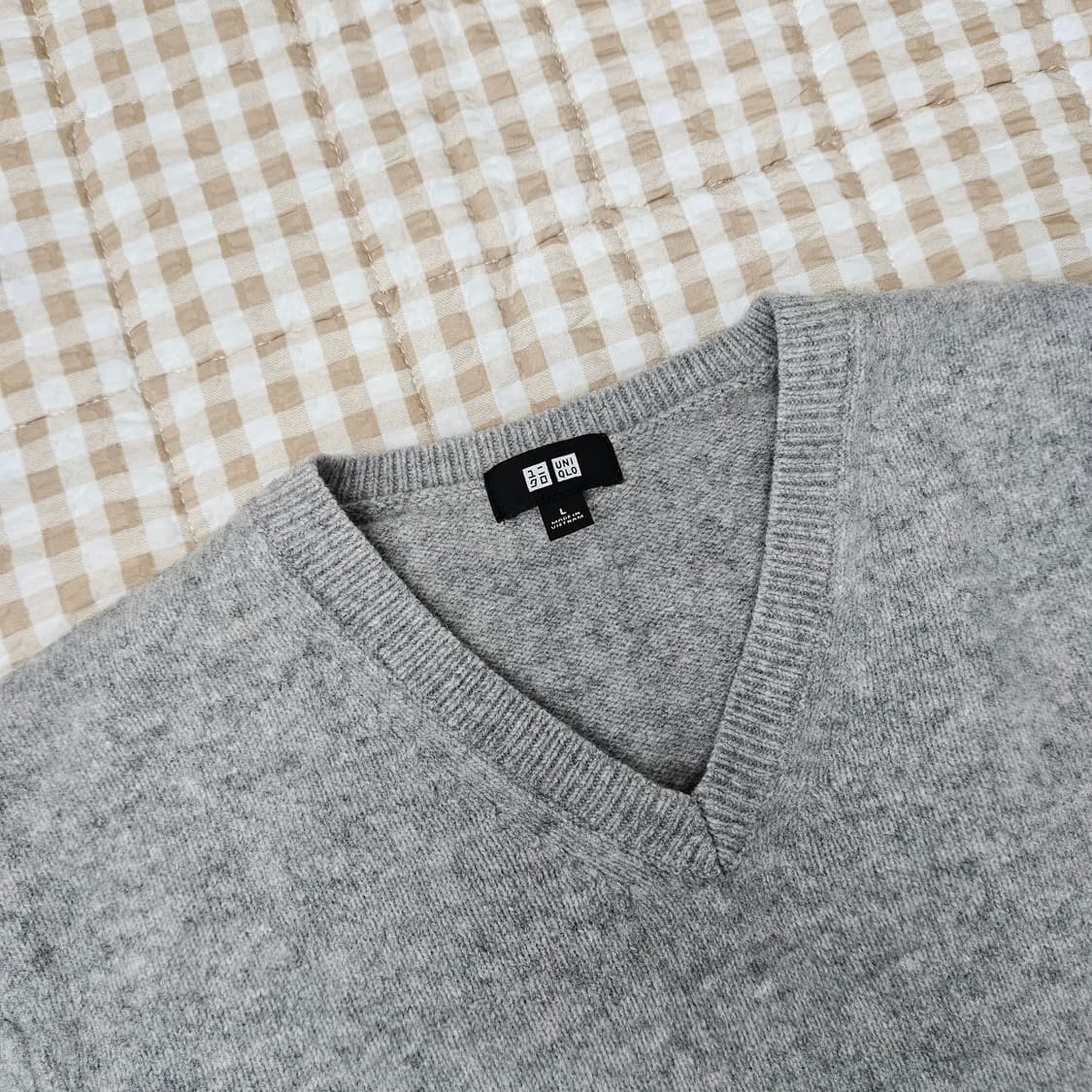 유니클로 울100 브이넥 니트 남자100 상품이미지2