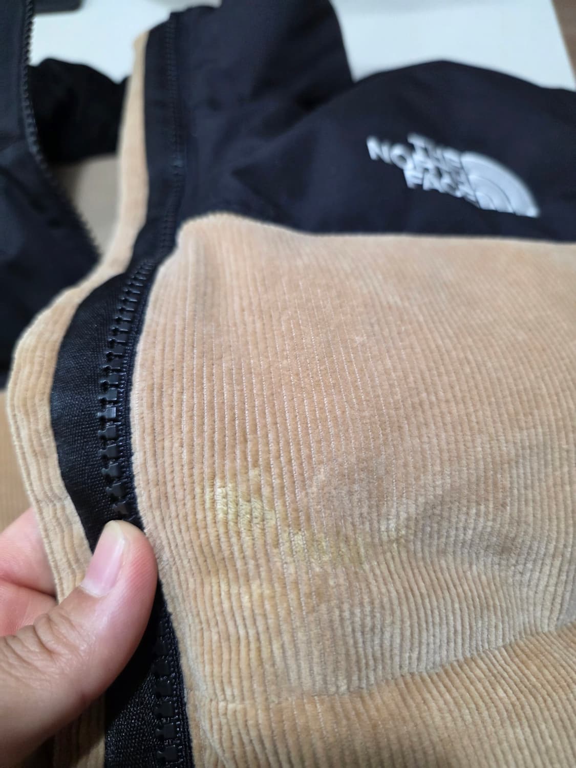 노스페이스 화이트라벨 코듀로이 눕시 다운 상품이미지10