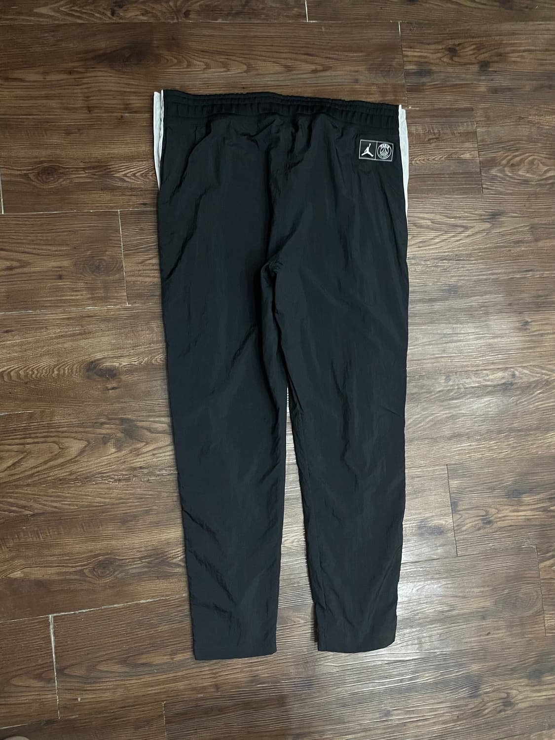 조던 x 파리 생제르맹 한정판 스냅버튼 팬츠 블랙 상품이미지8