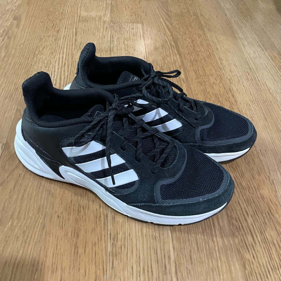 아디다스 90S 발라션 런닝화 265-270 상품이미지1